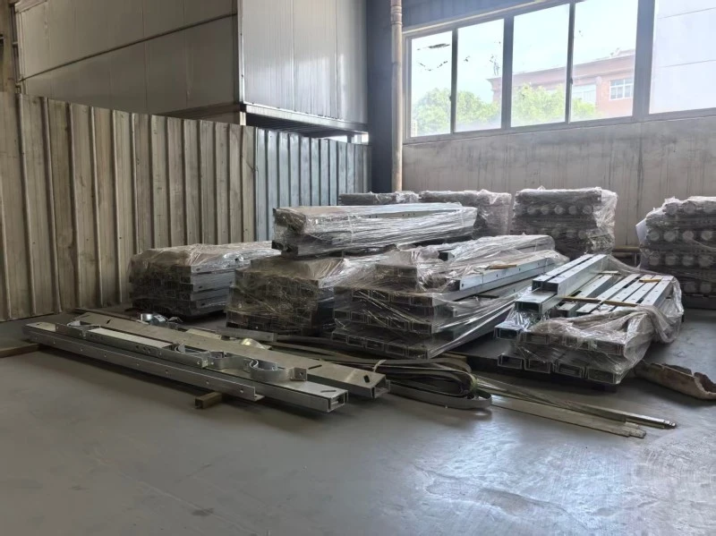 Pole Line Hardware